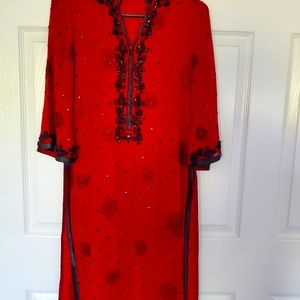 Pakistani kurti